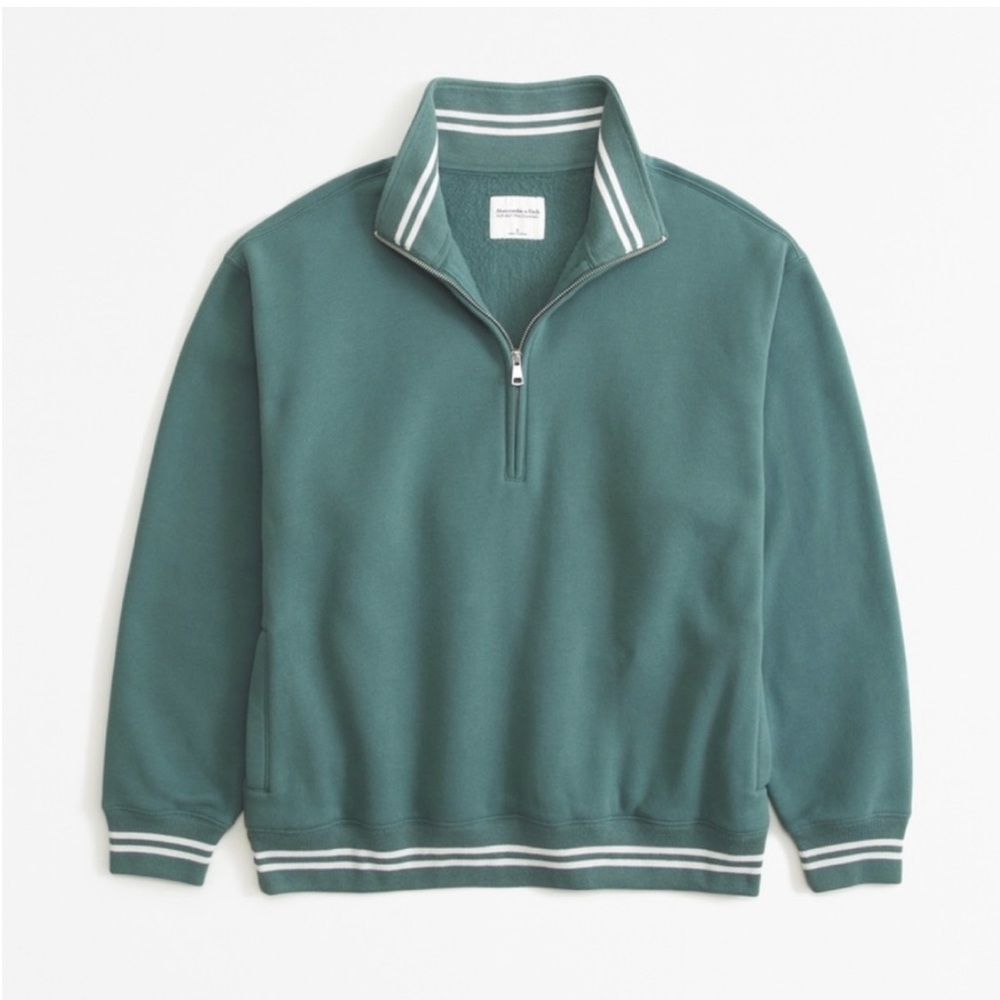 NWT Abercrombie & Fitch Essential
Vintage Sunday Half-Zip